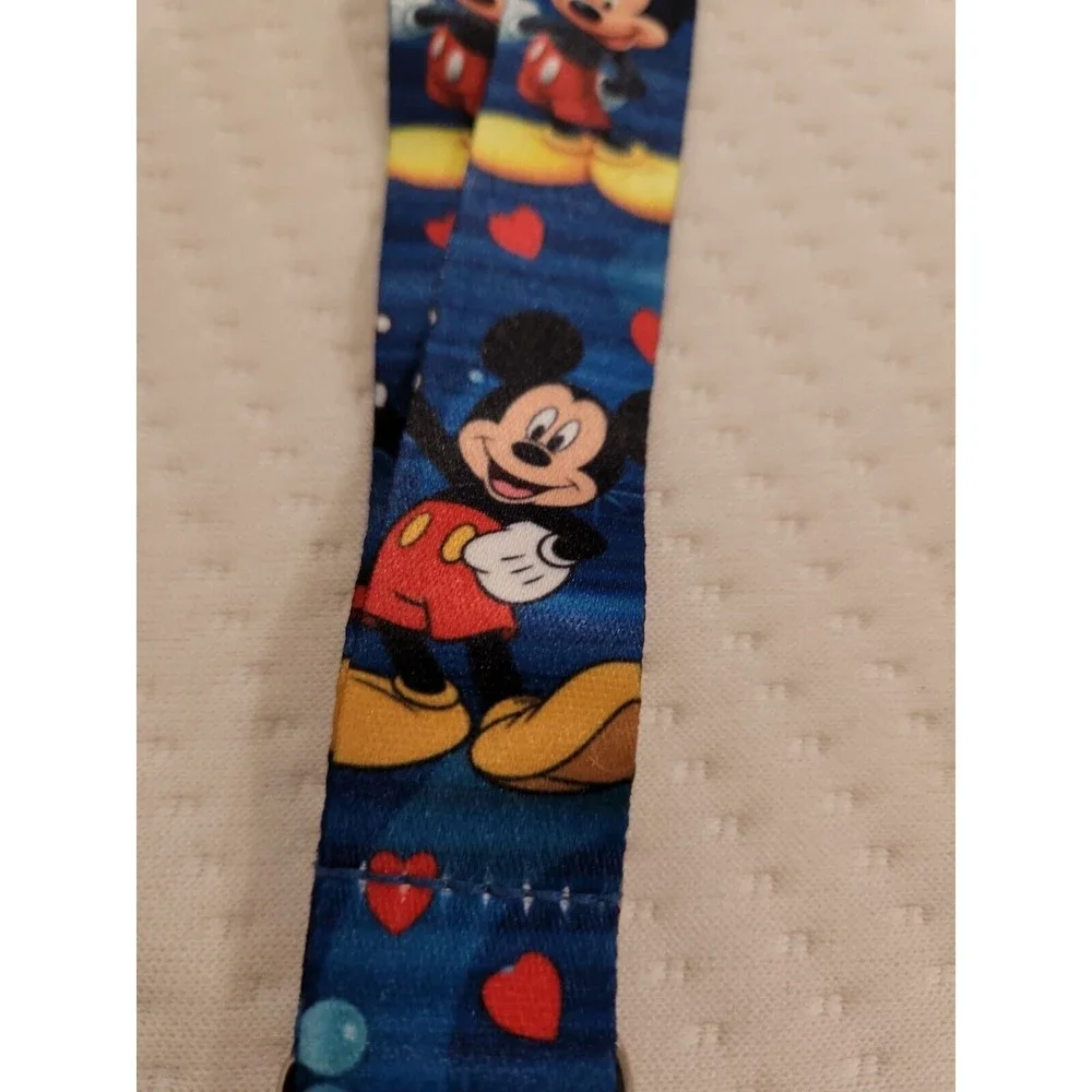 Disney MICKEY MOUSE Pin Trading Neck lanyard Trades ID badge keys BRAND NEW 00-E